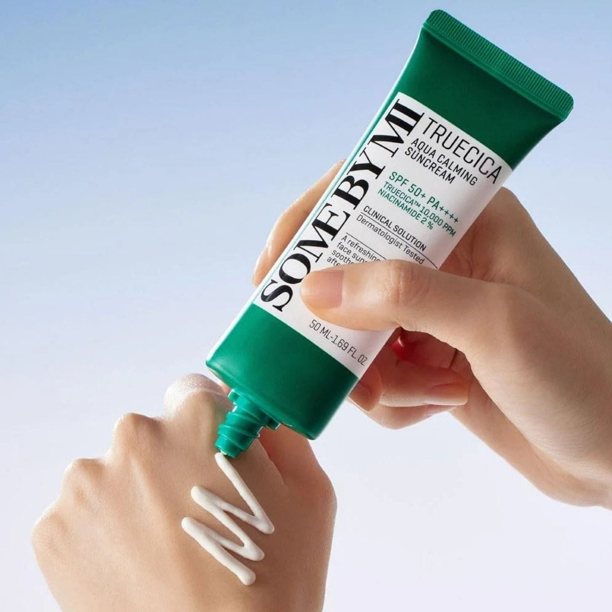 Some By Mi Truecica Mineral Calming Tone-Up Suncream - 50 ml