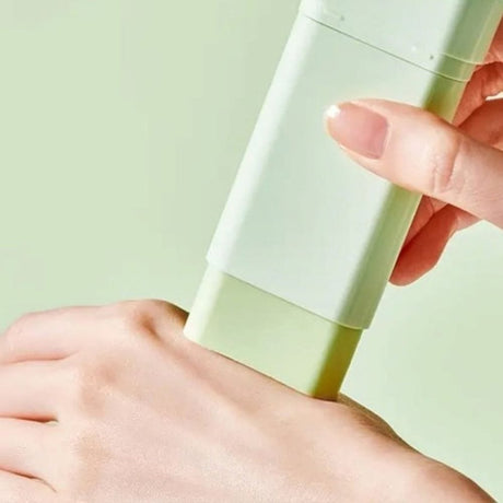 Tocobo  Cica Cooling SunStick SPF50+ PA++++ - 18 g